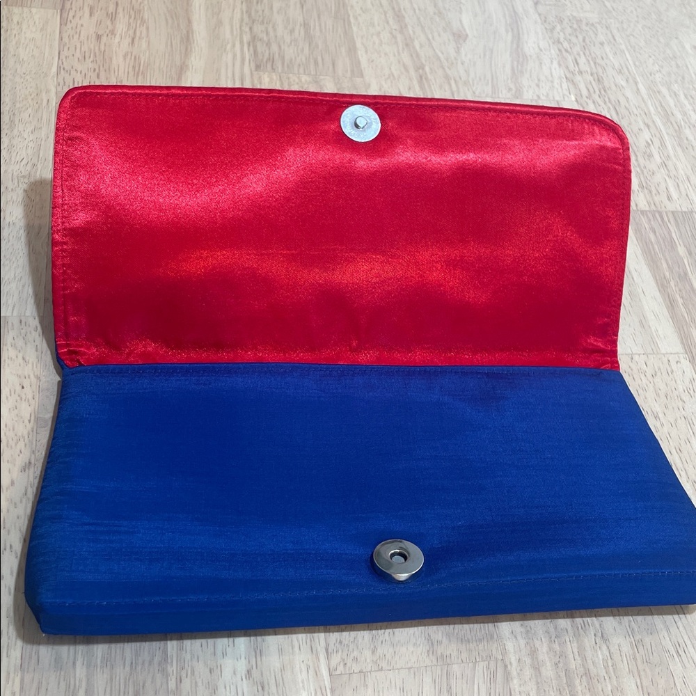 Vintage lobster novelty graphic embroidered silk clutch evening bag - Picture 3 of 11